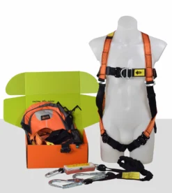 Aresta Scaffolder's 2-Point Safety Harness & Twin Elasticated Lanyard Kit & Backpack