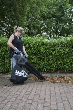 Handy EV2600 Electric 2600w Garden Leaf Blower & Vacuum 167mph 240v 8 Handy EV2600 Electric 2600w Garden Leaf Blower & Vacuum 167mph 240v -Household Tools THEV2600 04