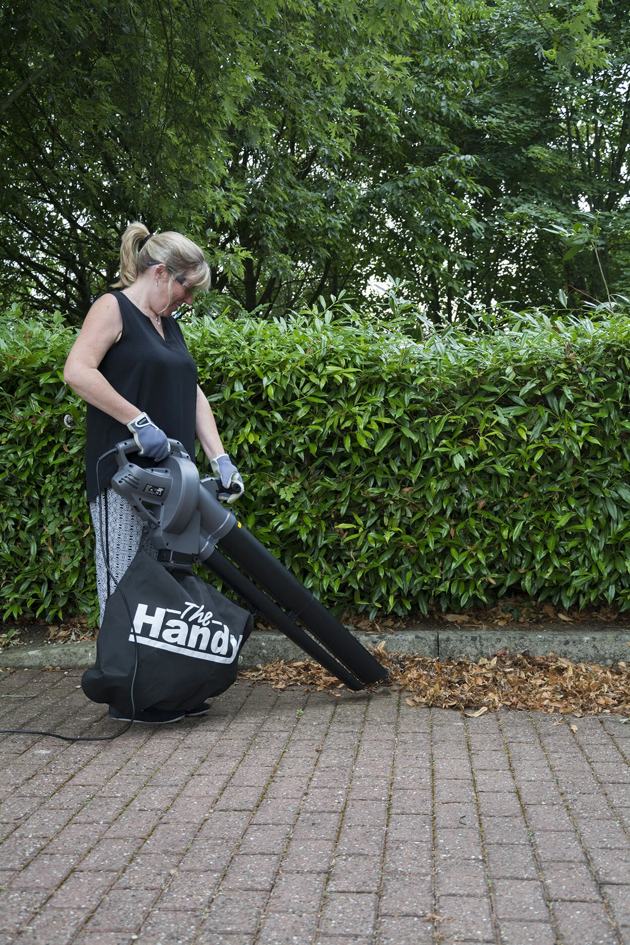 Handy EV2600 Electric 2600w Garden Leaf Blower & Vacuum 167mph 240v 4 Handy EV2600 Electric 2600w Garden Leaf Blower & Vacuum 167mph 240v - Image 4