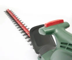 Webb EHT500 Classic Electric 500w Hedge Trimmer 50cm/20in 240v 13 Webb EHT500 Classic Electric 500w Hedge Trimmer 50cm/20in 240v -Household Tools WEEHT500 06 scaled