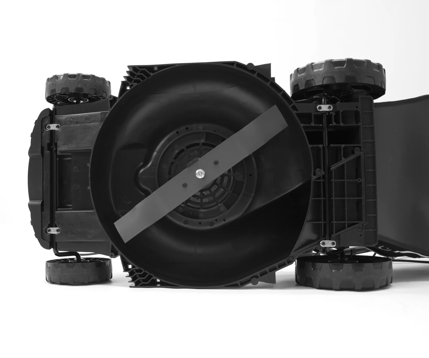 Webb ER40 Classic Electric Push Rotary Lawn Mower 40cm/16in 240v 5 Webb ER40 Classic Electric Push Rotary Lawn Mower 40cm/16in 240v - Image 5