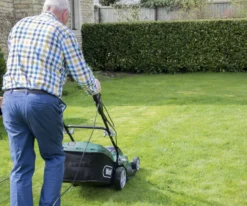 Webb ER40 Classic Electric Push Rotary Lawn Mower 40cm/16in 240v 15 Webb ER40 Classic Electric Push Rotary Lawn Mower 40cm/16in 240v -Household Tools WEER40 09