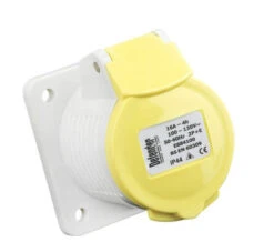 Defender 16amp Industrial Panel Socket Yellow 110v