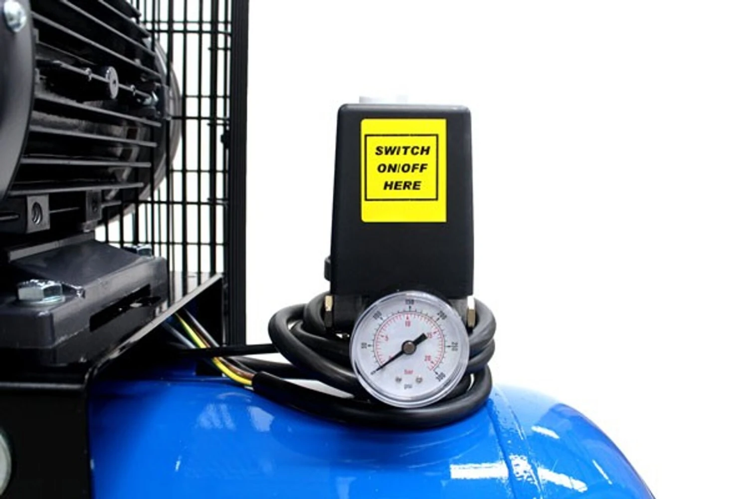 Hyundai HY55200-3 Air Compressor 21cfm 200-Litre 415v 3 Hyundai HY55200-3 Air Compressor 21cfm 200-Litre 415v - Image 3