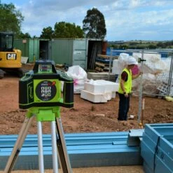 Imex I88R Cordless Self-Levelling Laser Level 600m With LRX10 Digital Receiver 7 Imex I88R Cordless Self-Levelling Laser Level 600m With LRX10 Digital Receiver -Household Tools i88r site shot