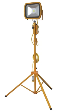 Elite 60w LED Floodlight 110v On Tripod Stand 2.2m Retractable Legs & PTO